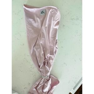 The Ollie Swaddle VGUC